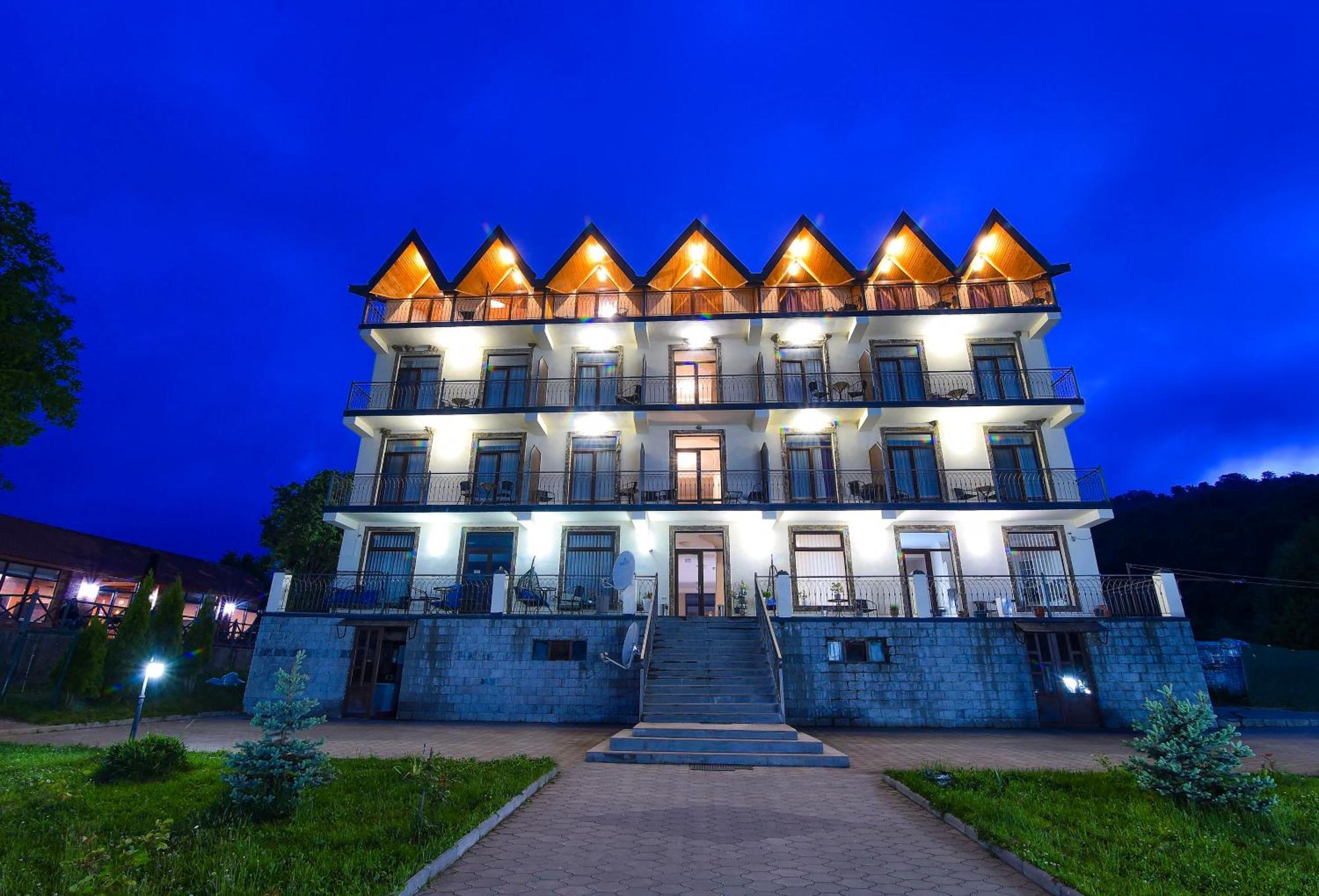Hotel Shaori Nikortsminda Exterior foto